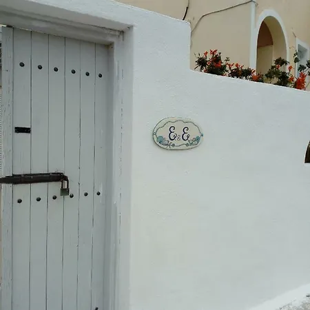 E & E Villa