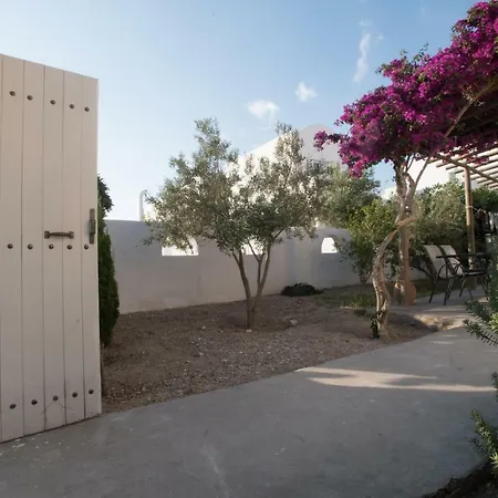 E & E Kamari (Santorini)