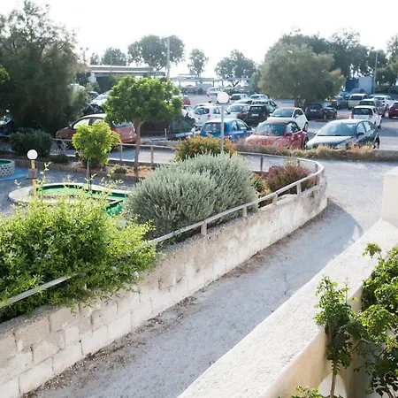 Villa E & E Kamari (Santorini)